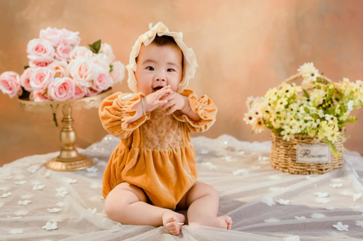 石狮宝宝多大认识妈妈